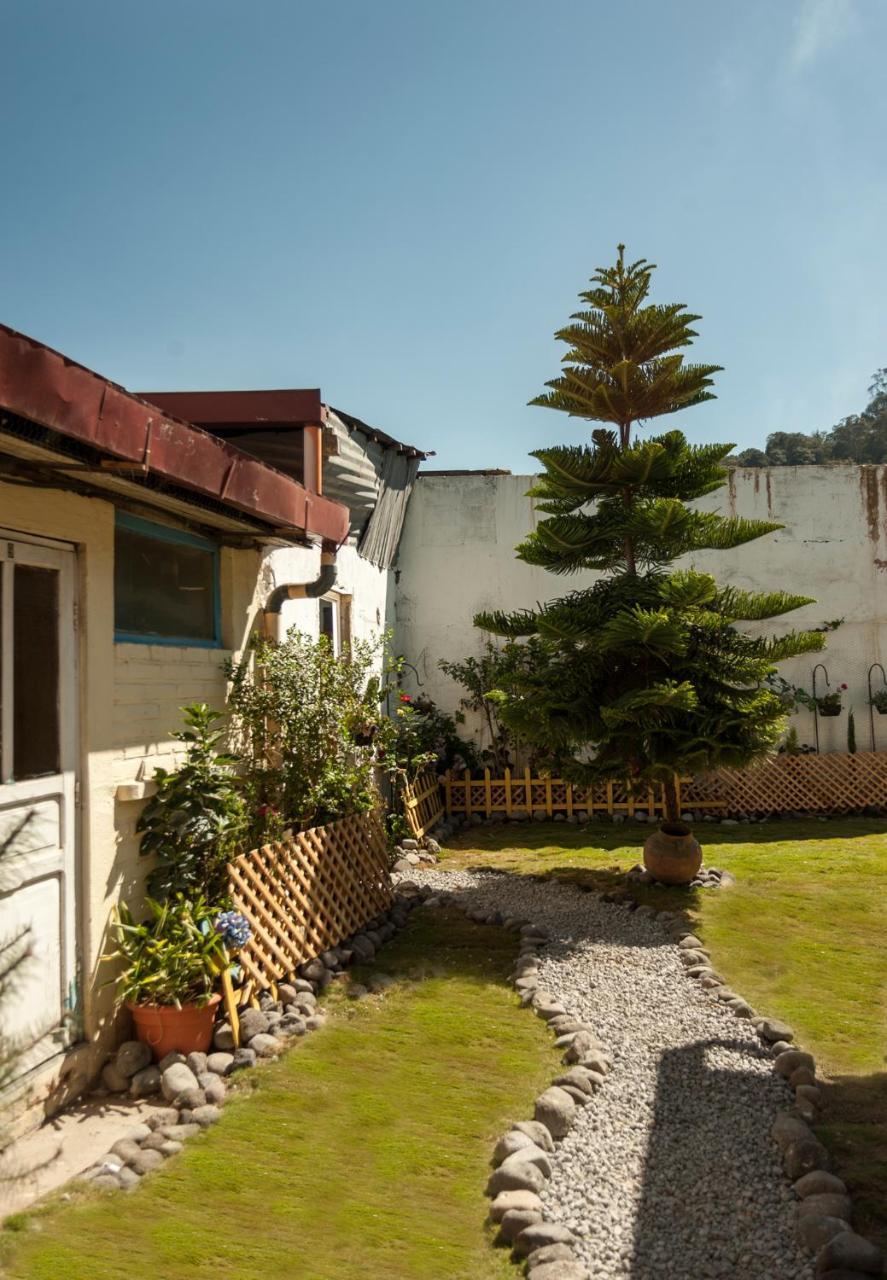 Hotel Vintage "Casa Las Flores" Quetzaltenango Exterior photo